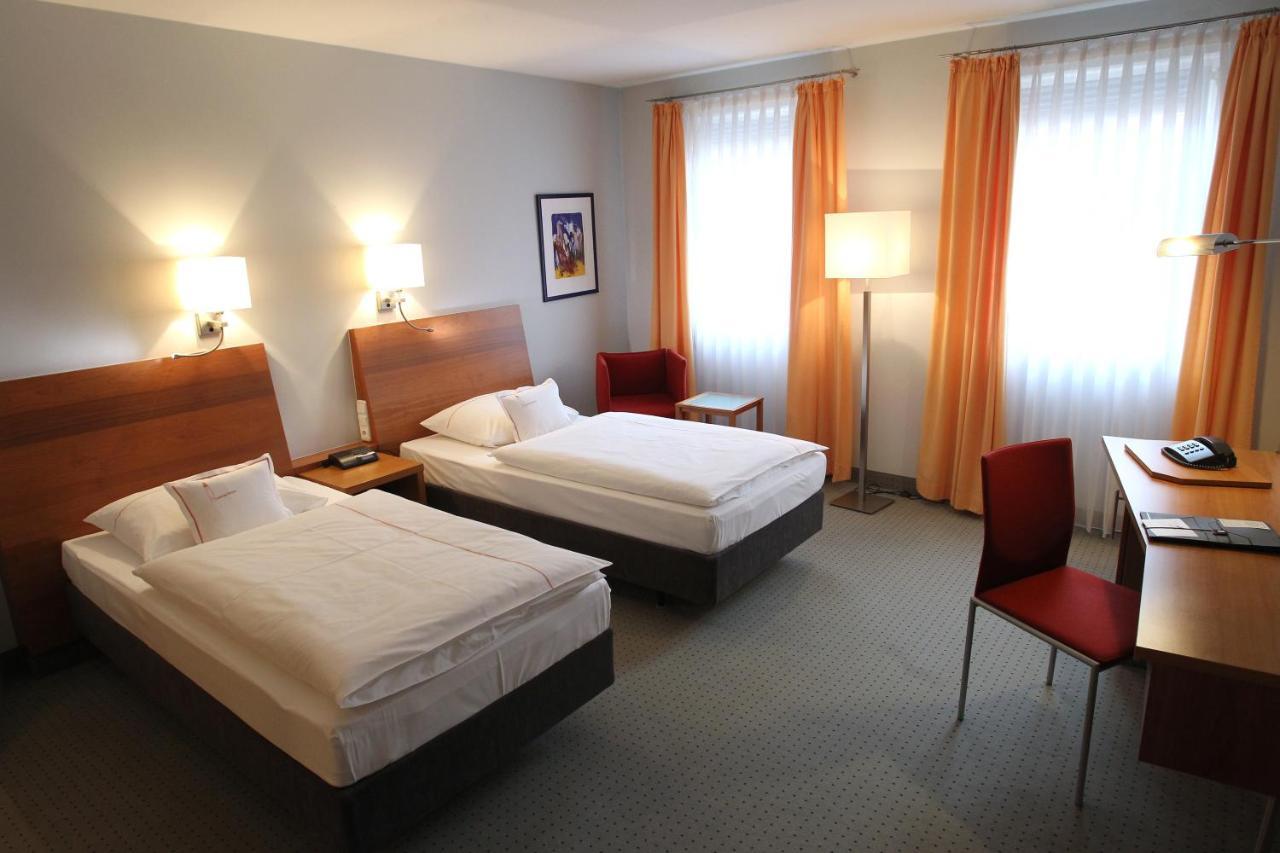 Hotel Am Torturm Volkach Buitenkant foto